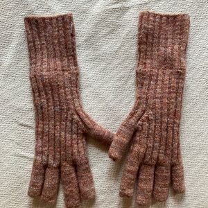 Universal Thread Goods Co. Pink Fleece-lined gloves